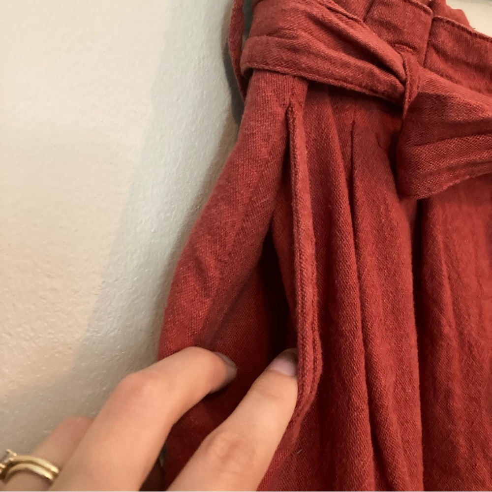 4/$10 - Hollister Ultra High-Rise Paper Bag Skirt - Picture 5 of 11